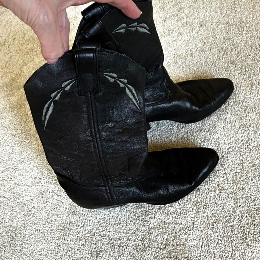 Vintage Laredo Black Leather Women's Cowboy Boots Size 5 Western